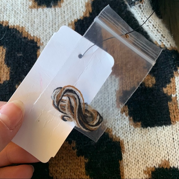 SOLD🤍 - Picture 5 of 7